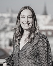 Professional Profile Photo for Louise Wray, MRICS, Associate Director